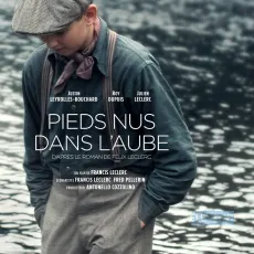 Pieds nus dans l'aube
